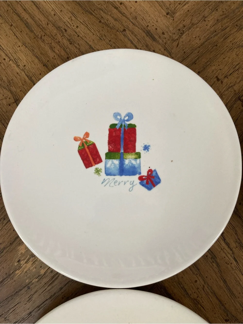 Pier 1 White Earthenware Set of 4 Appetizer 6” Plates with Christmas Designs